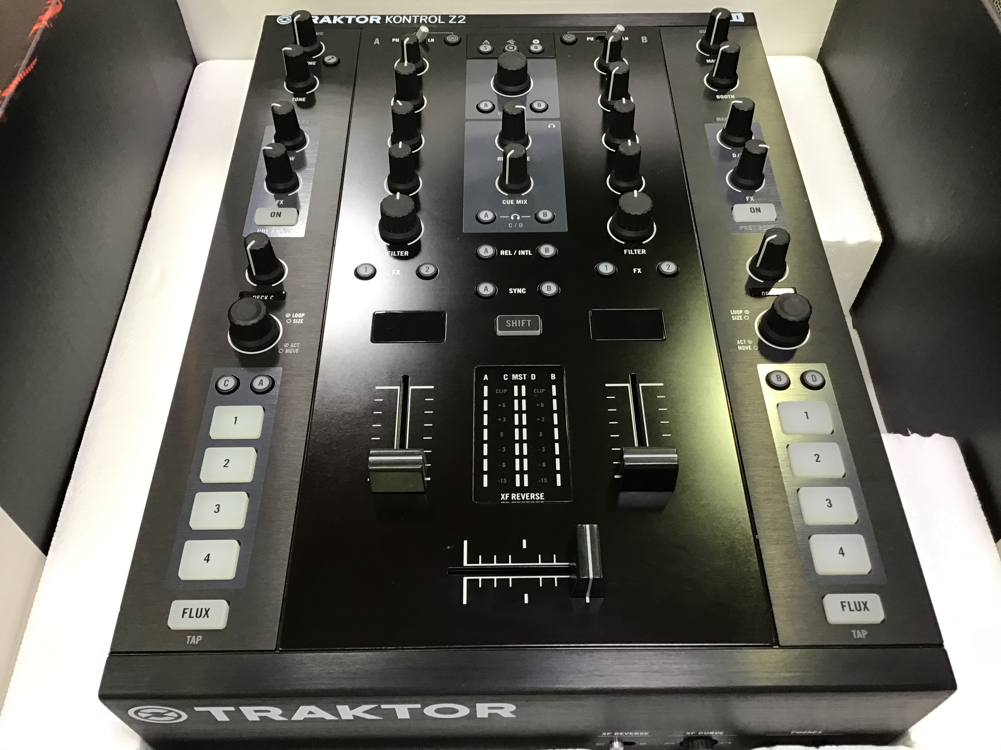 保証1年 KONTROL TRAKTOR DJミキサー Z2 極美品 一式 DJ機器