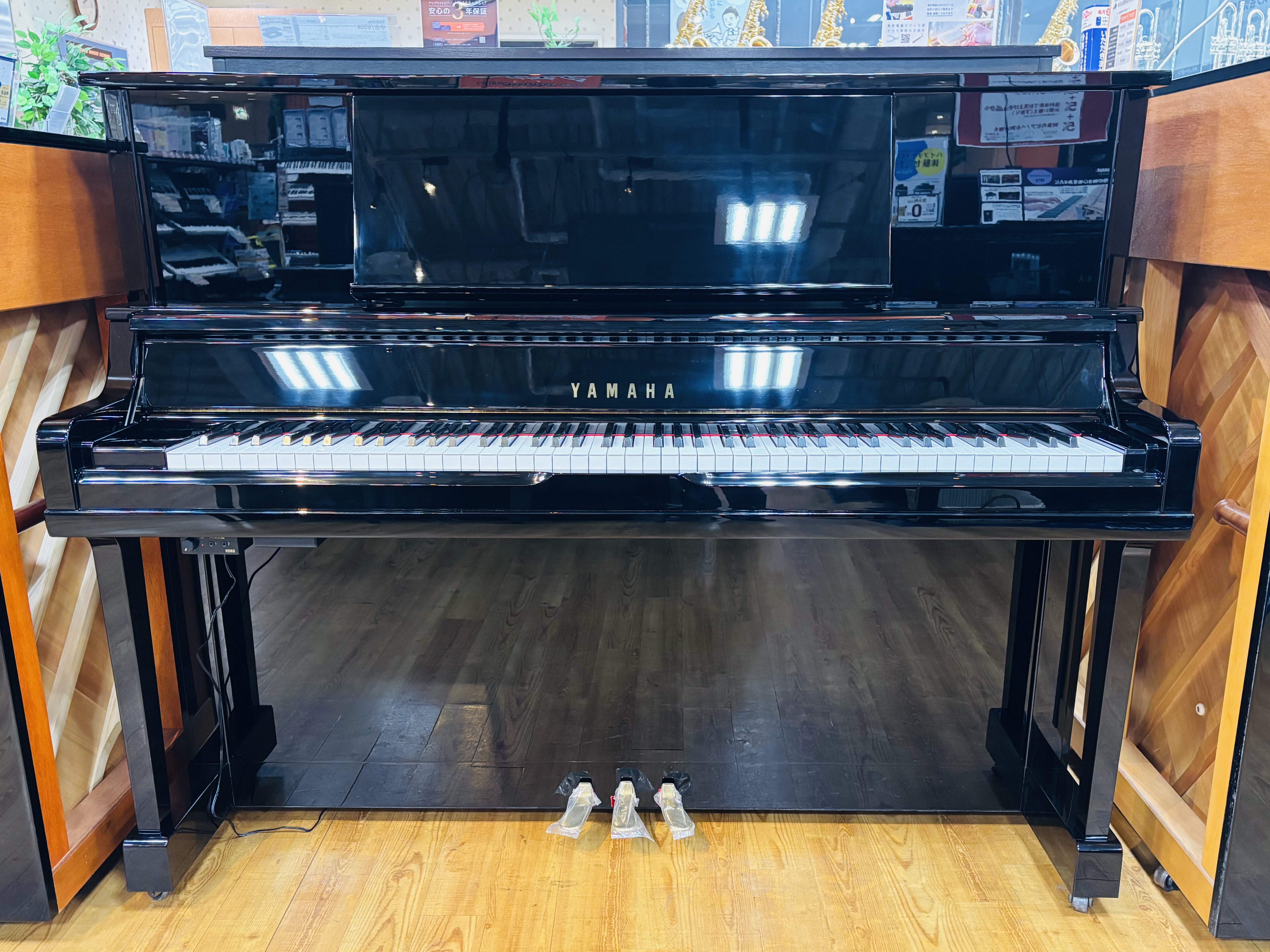 CONTENTSYAMAHA UX10A (1993年製）＊2025年9月3日入荷YAMAHA UX10A (1993年製）＊2025年9月3日入荷 交差状X支柱を採用。艶やかな深みのある音色が特長。オールアンダーフェルトハンマー、グランドピアノ式譜面台、トーンエスケープ搭載。 ◆サイズ・W151× […]