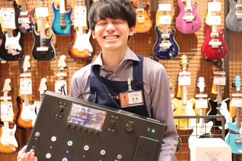 スタッフ写真 エレキギター、エレキベース、エフェクター、アンプ 大友