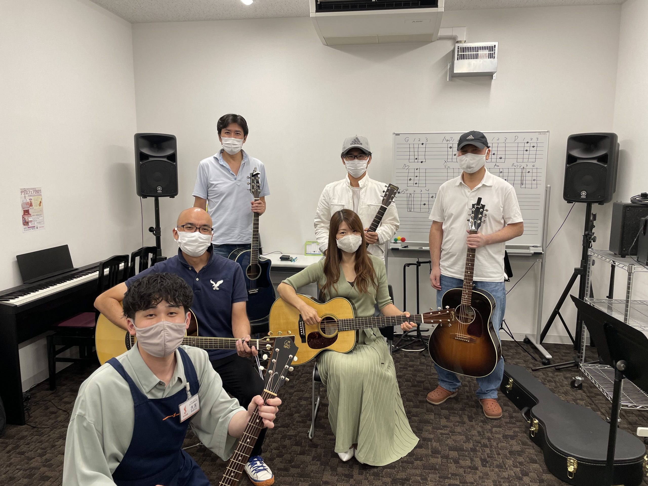 *『大人のGuitar House』開催レポート みなさんこんにちは！！]]『大人のGuitar House』担当の大友です！！]] 今回は5名の方にご参加頂きました！ 曲はMr.Childrenさんの「名もなき詩」を練習しました！ 前回のサークルから約1ヶ月間、個々で練習をしてきて頂き、みんなでア […]