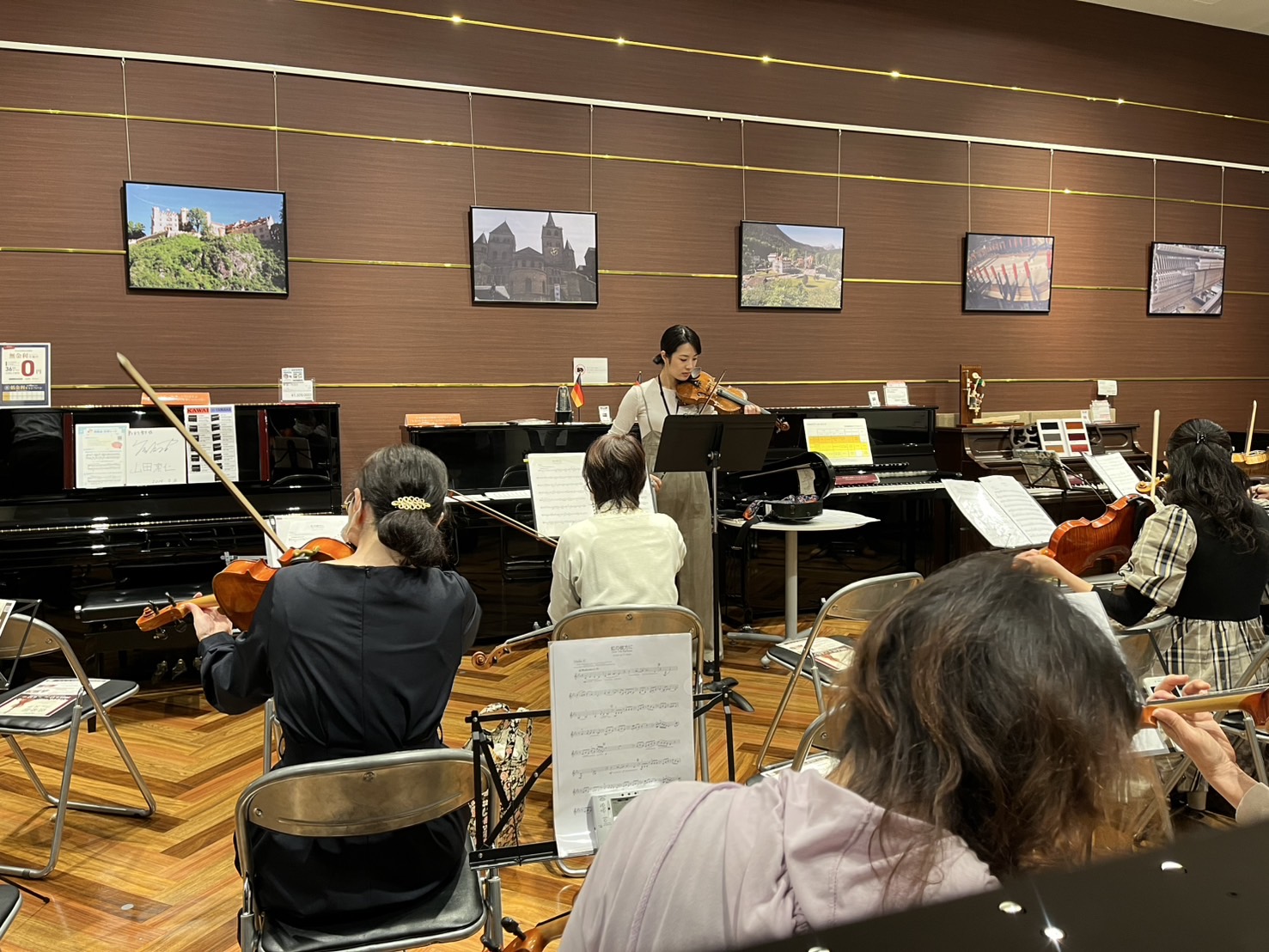 CONTENTS第31回『コクーン弦楽団』開催レポート♪次回の『コクーン弦楽団』は…お問合せ第31回『コクーン弦楽団』開催レポート♪ こんにちは。島村楽器コクーンシティさいたま新都心店　ヴァイオリンインストラクターの山本です！ 2025年5月25日に開催された『コクーン弦楽団』の様子を皆様にお届けし […]
