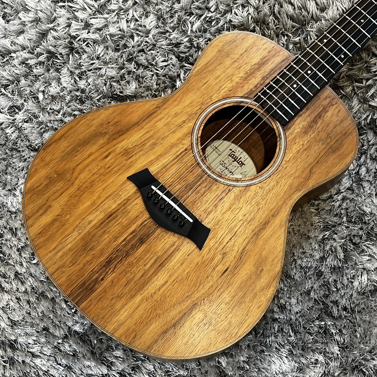 エレアコギターTaylor GS Mini-e Koa