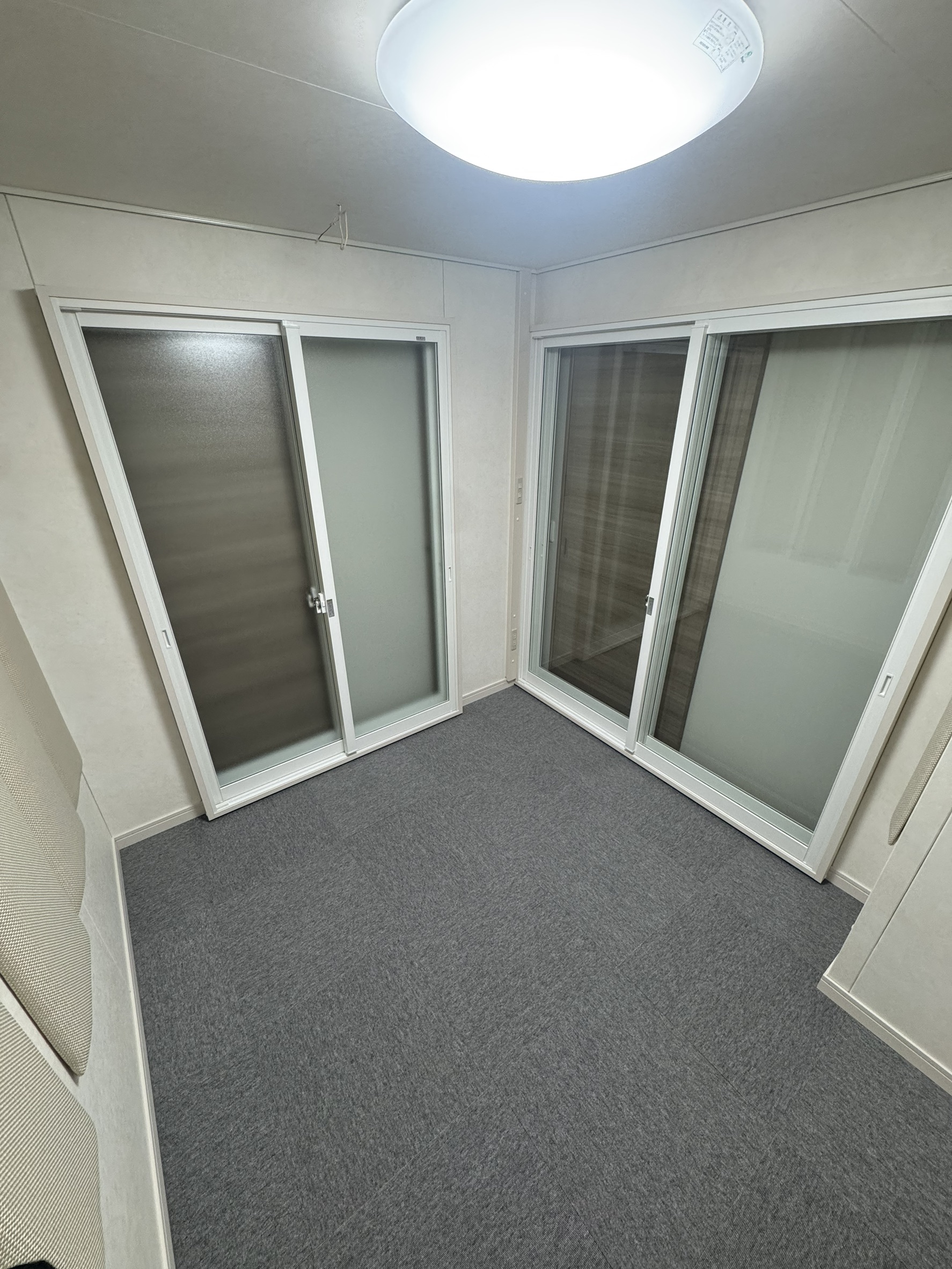 島村楽器コクーンシティさいたま新都心店の防音担当の大友です。 お客様のご自宅にご納品させていただきました防音室を紹介するコーナーです。 様々なヴァリエーションの防音室を紹介していきますので、是非ご参考にしてください。 CONTENTS【ご提案図】KAWAI カスタムタイプ MHCX22-25Hi(約 [&hellip;]