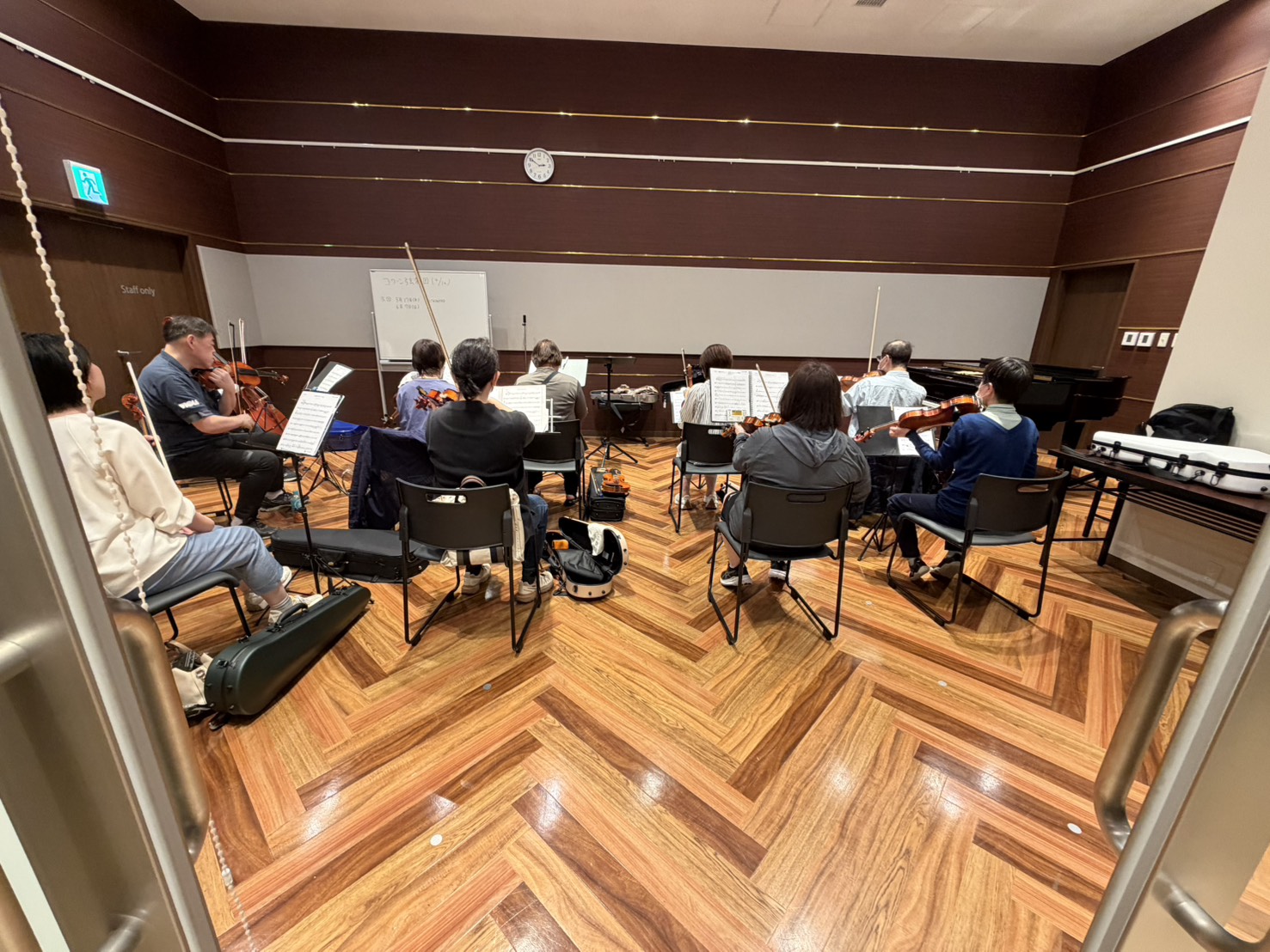 CONTENTS第42回『コクーン弦楽団』開催レポート♪次回の『コクーン弦楽団』は…お問い合わせ第42回『コクーン弦楽団』開催レポート♪ こんにちは、島村楽器コクーンシティさいたま新都心店　ヴァイオリンインストラクターの山本です！ 2026年4月12日に開催された『コクーン弦楽団』の様子を皆様にお届 [&hellip;]