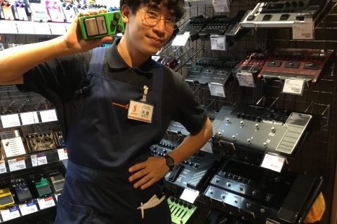 スタッフ写真 ギターアドバイザー・ビギナーズ倶楽部・ウクレレサークル 天倉