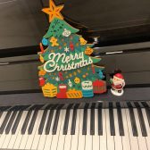 【インストラクターブログVol.4】クリスマスにぴったりなピアノ曲弾いてみました！