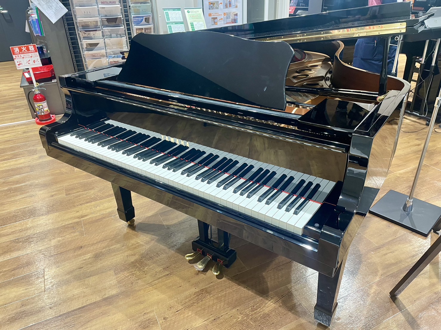 中古グランドピアノYAMAHA/C5