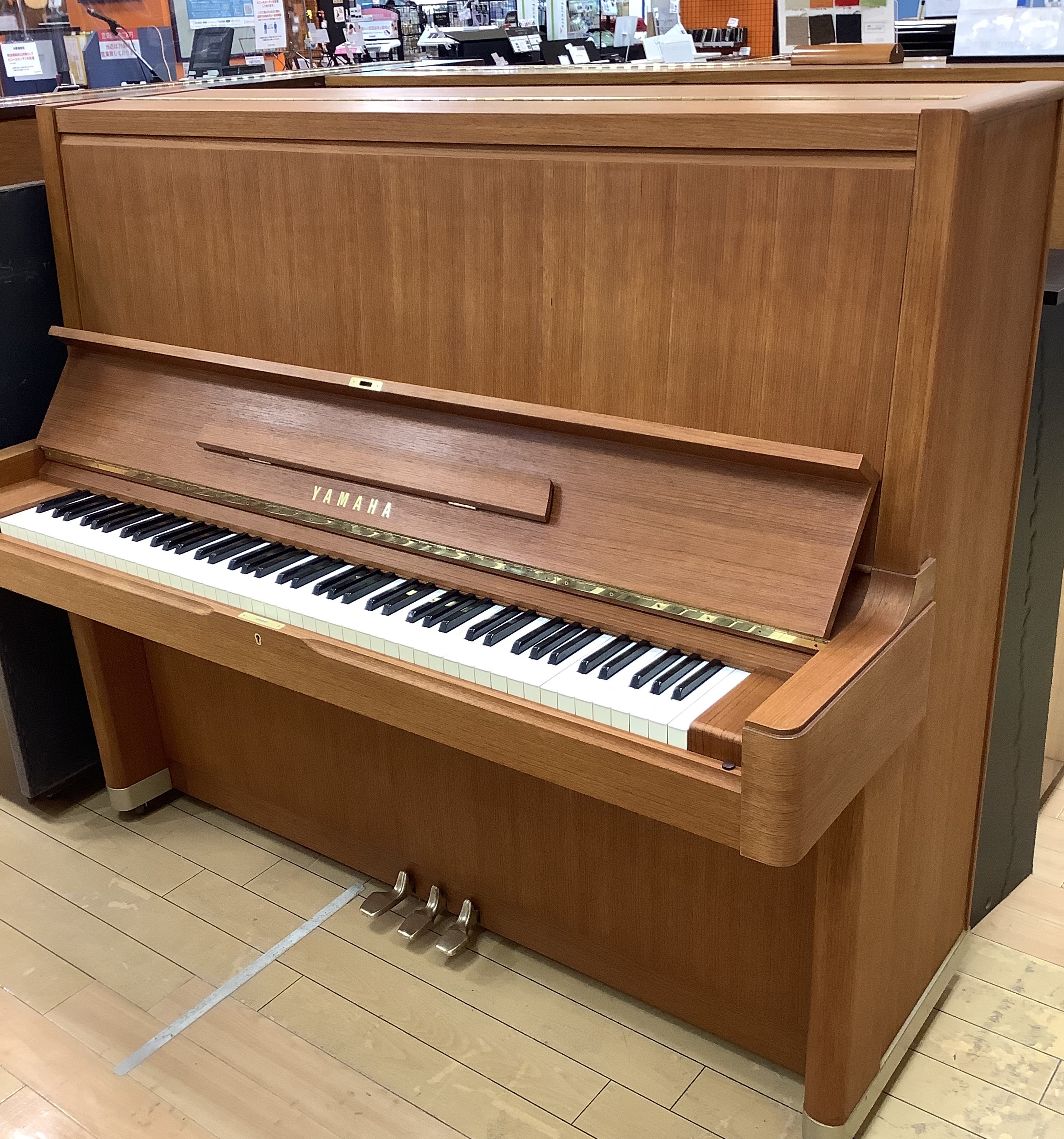 中古アップライトピアノYAMAHA／U7H