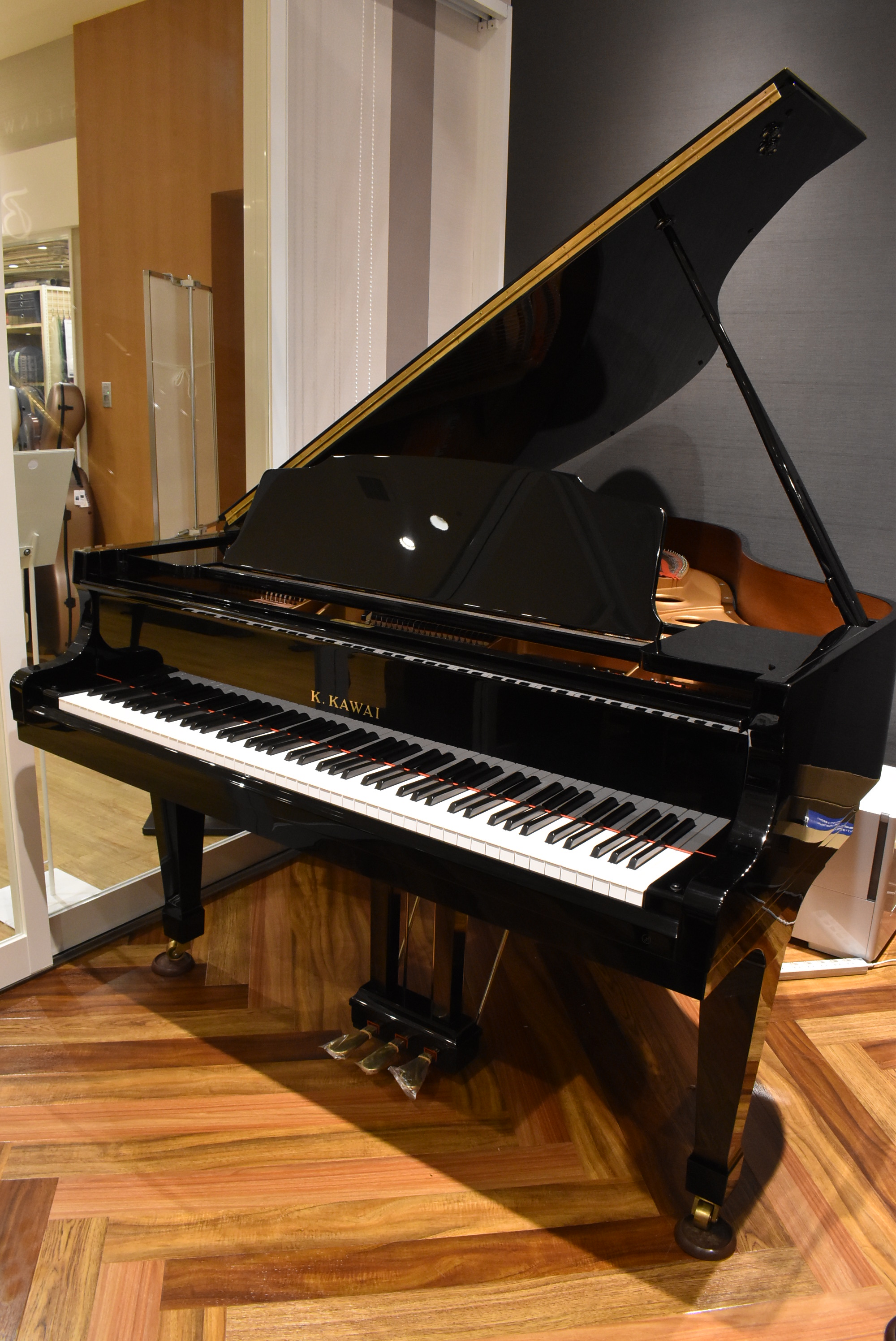 中古グランドピアノKAWAI/CA40