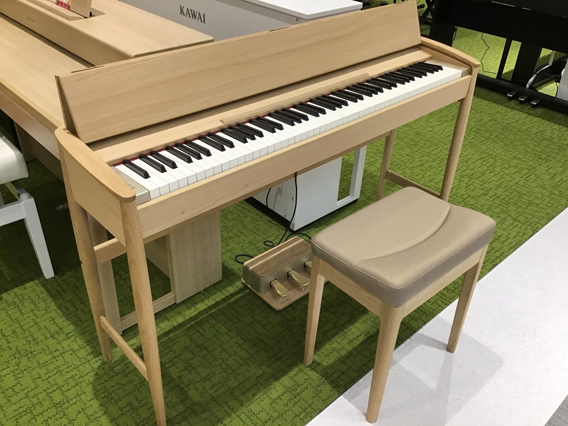 電子ピアノRoland KF-10(きよら)