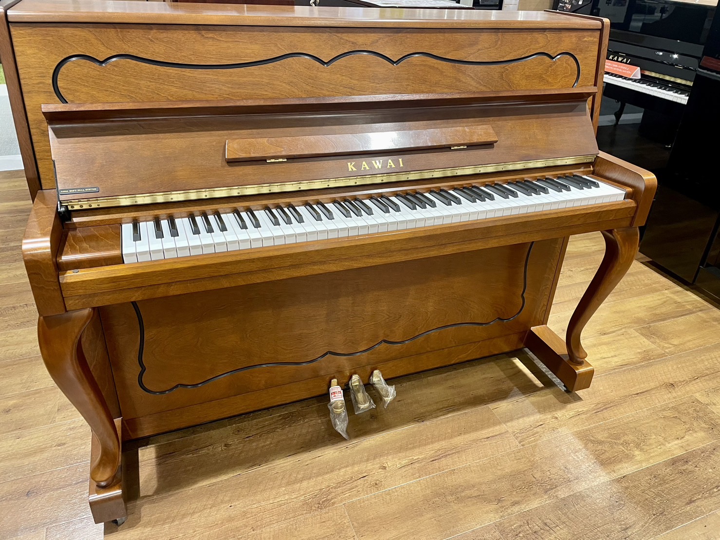 中古アップライトピアノKAWAI/C113N