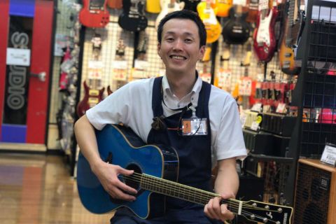 スタッフ写真 楽しい音楽生活お手伝いします 関谷