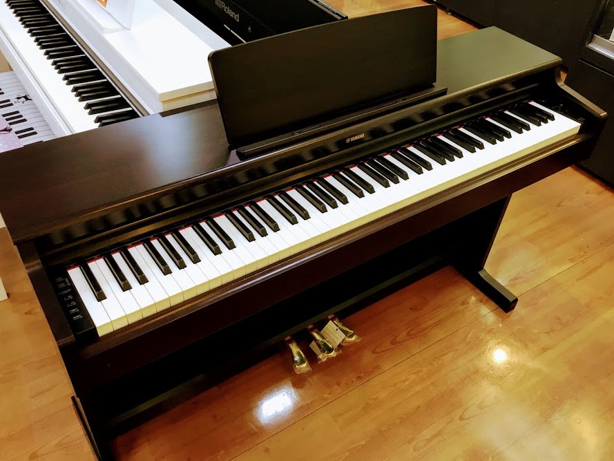 【電子ピアノ】YAMAHA電子ピアノのエントリーシリーズ「ARIUS(アリウス) YDP-164」｜島村楽器 イオンモール佐久平店