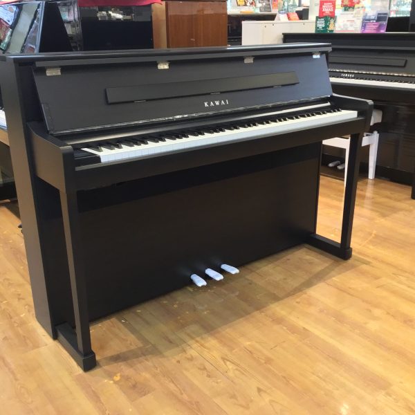 ■カワイ　SCA901<br />
・モダンブラック<br />
・￥440,000