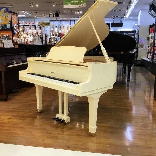 ■ヤマハ　中古グランドピアノ<br />
・C1L（2006年製造）<br />
ご成約済