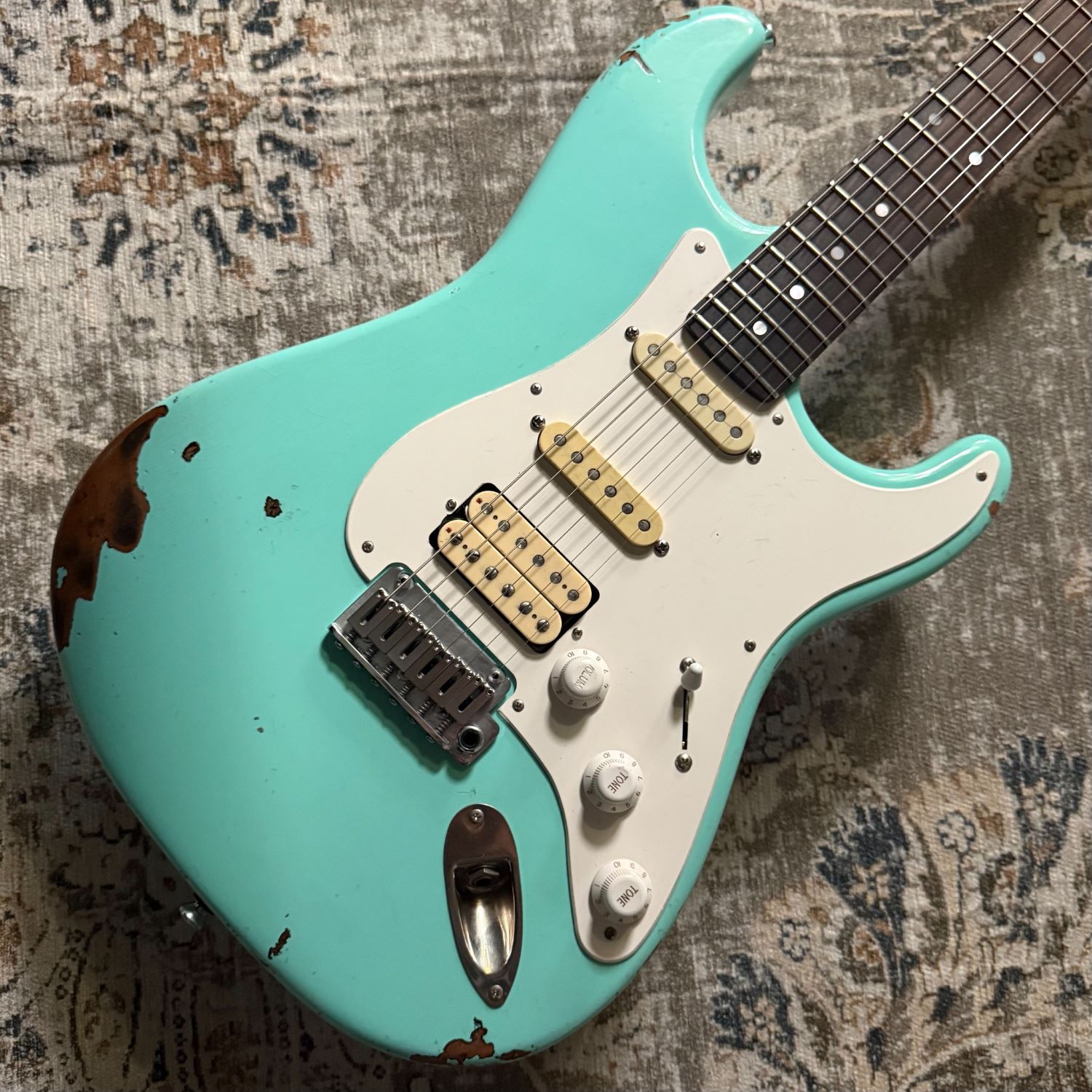 ストラトキャスター・モデル/スタンダード・シリーズStradovari Superfly HSS Miami Green Heavy Relic