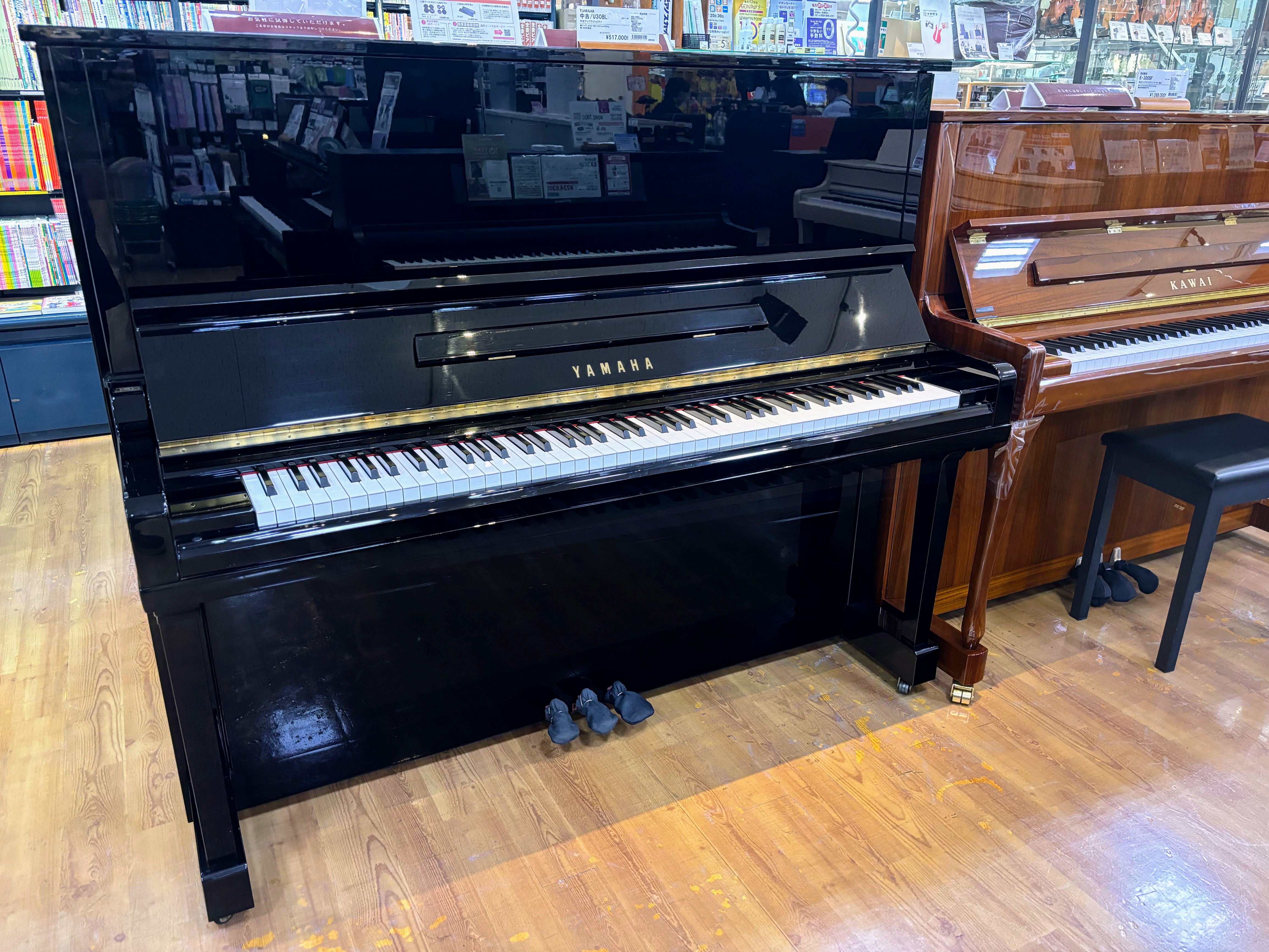 中古ピアノヤマハ U30BL