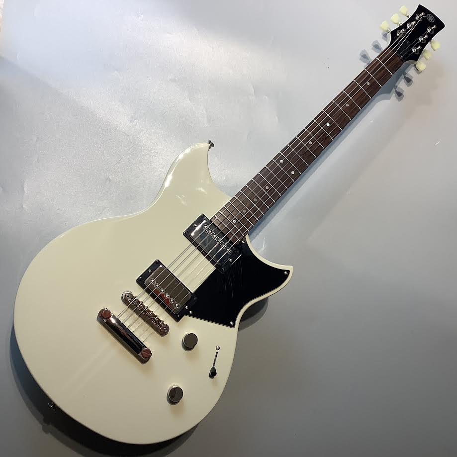 エレキギターYAMAHA RSE20