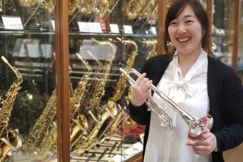 スタッフ写真 ピアノ・管楽器担当 宮本