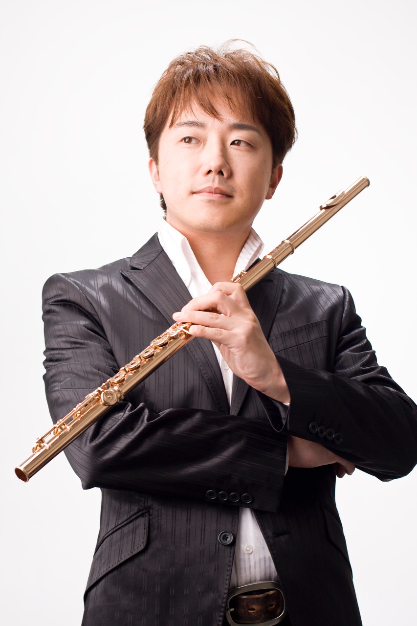 フルートプレイヤー荒川 洋 (あらかわ ひろし)