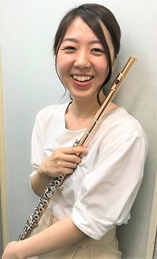 フルートインストラクター 白川 亜矢子