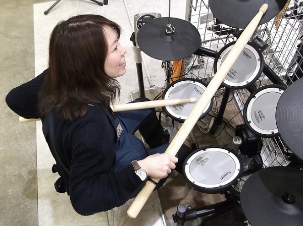 軽音楽部の新入生ドラマーにおすすめ スティック 練習パッド選びは札幌平岡店へ イオンモール札幌平岡店 店舗情報 島村楽器