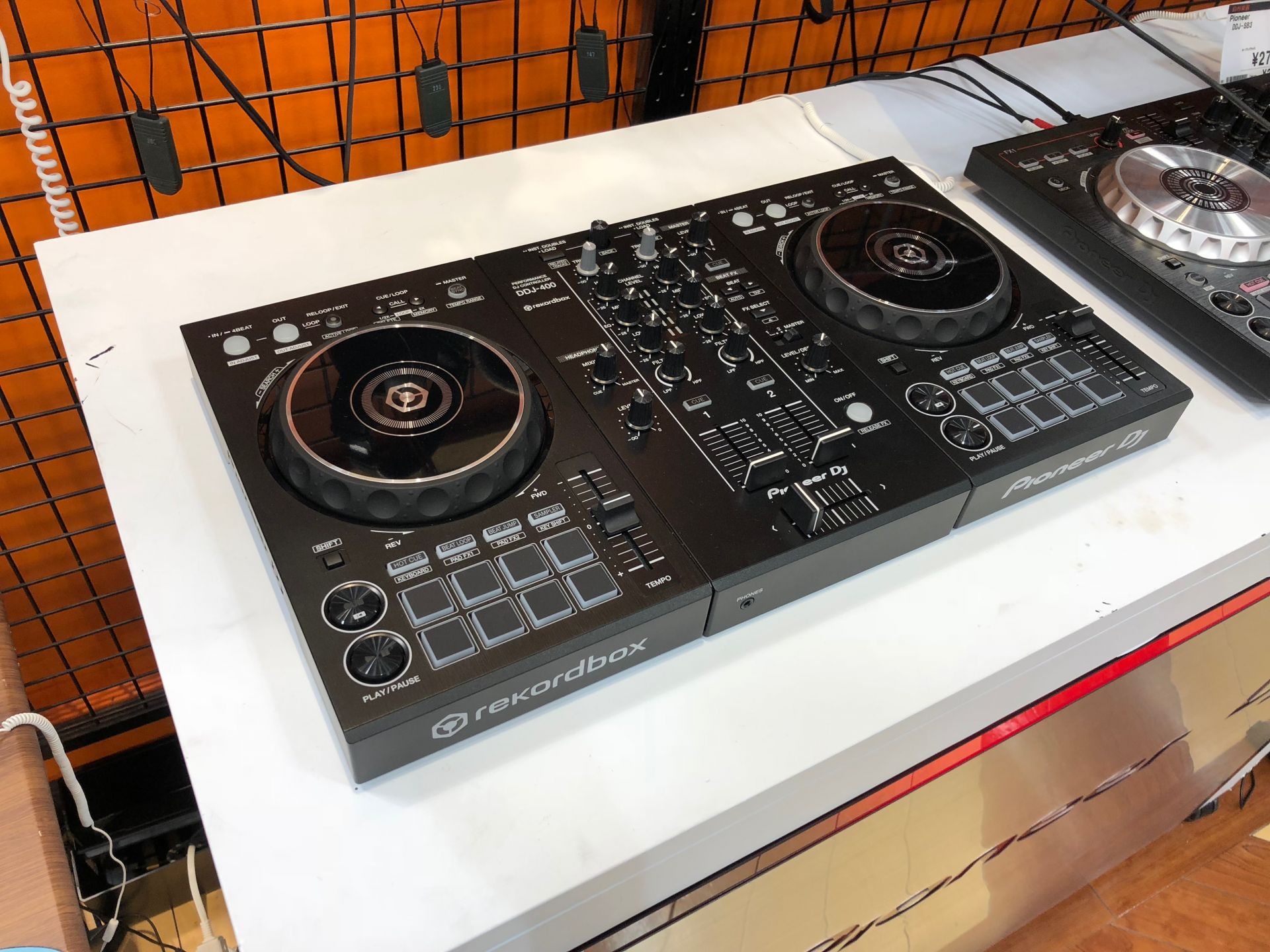 Dj контроллер pioneer ddj 400 купить