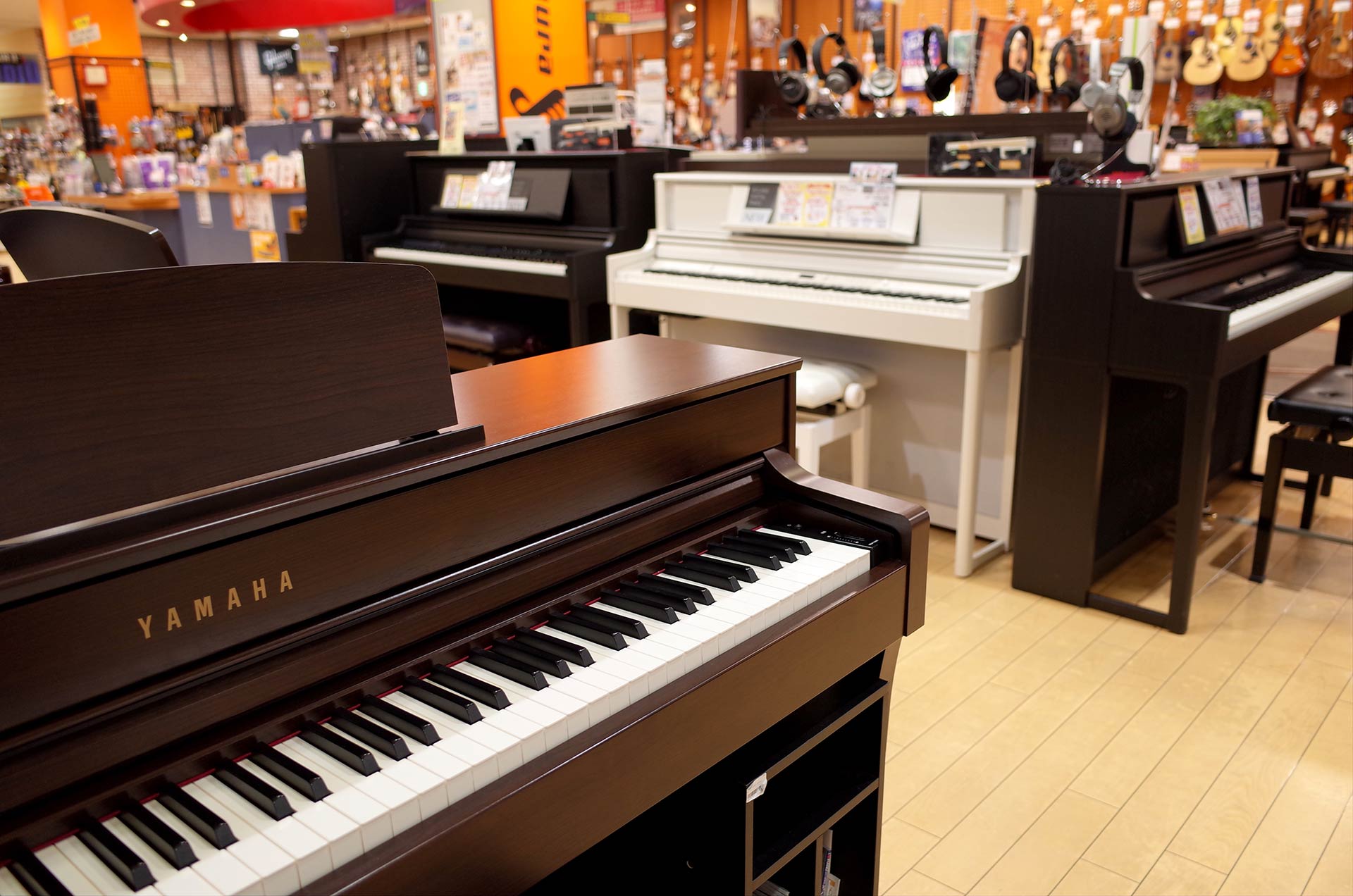 CONTENTS電子ピアノ総合案内無料配送設置エリアYAMAHAラインナップRolandラインナップKAWAIラインナップCASIOラインナップKORGラインナップ電子ピアノ　「もしもの安心保証」電子ピアノ　人気アクセサリー電子ピアノ　選び方のポイントイオンモール札幌平岡店をご利用いただくメリット！ […]