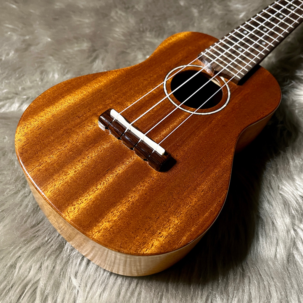 ソプラノウクレレCOTONE CS7SL