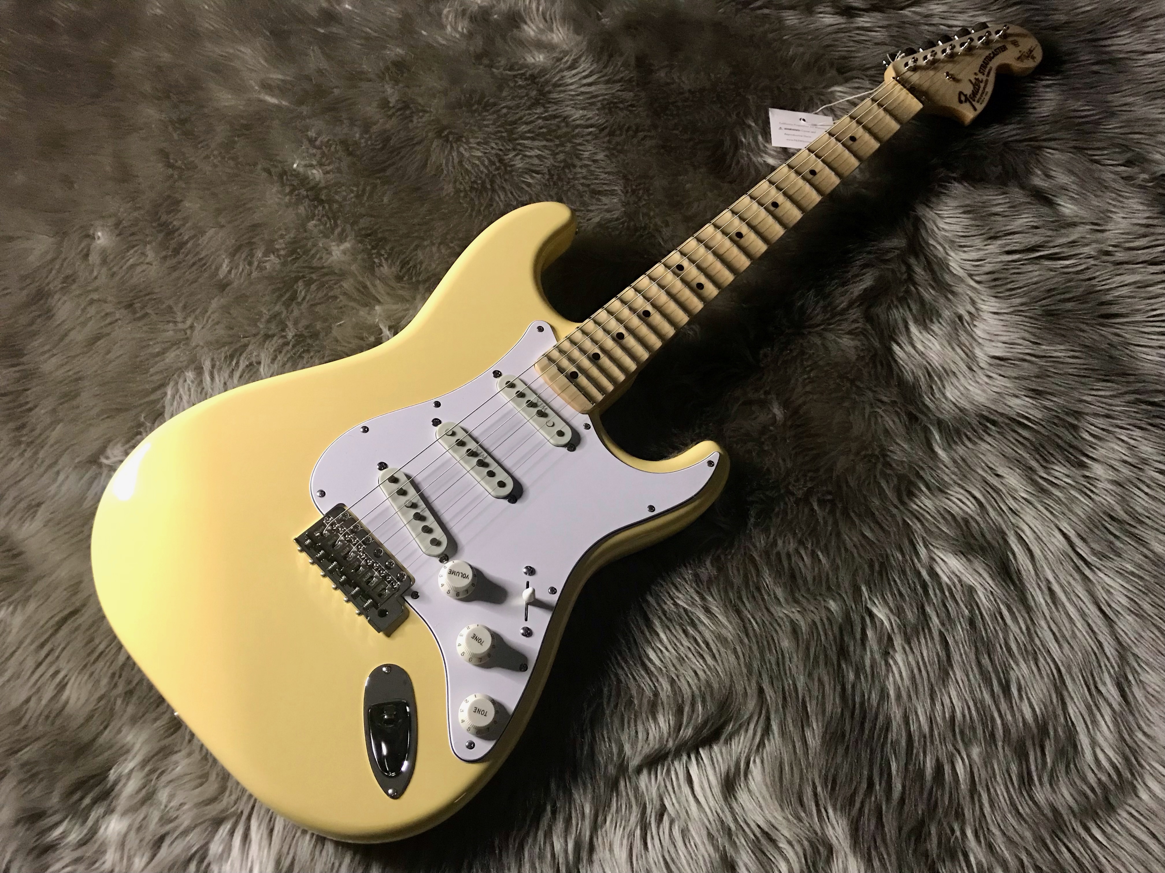 エレキギターYngwie Malmsteen Stratocaster