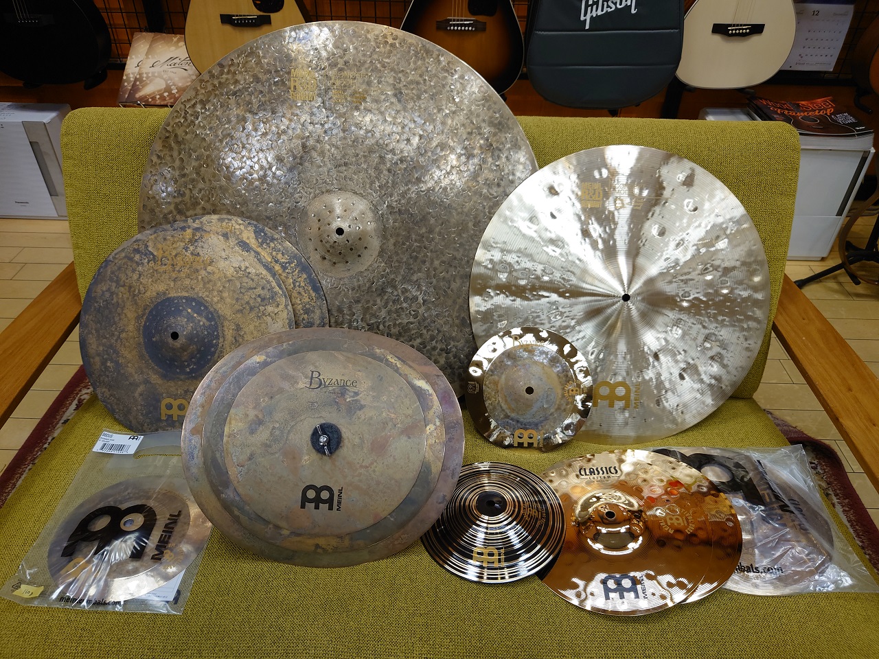 CONTENTS当店ドラム担当がMEINLシンバル工場で選定した商品が入荷しました！入荷商品のご紹介R＆D（Research and Development）シンバルレギュラーモデル（選定品）日本限定スペシャルモデル拘りのシンバル品揃え！当店ドラムコーナーのご紹介当店ドラム担当がMEINLシンバル工 […]