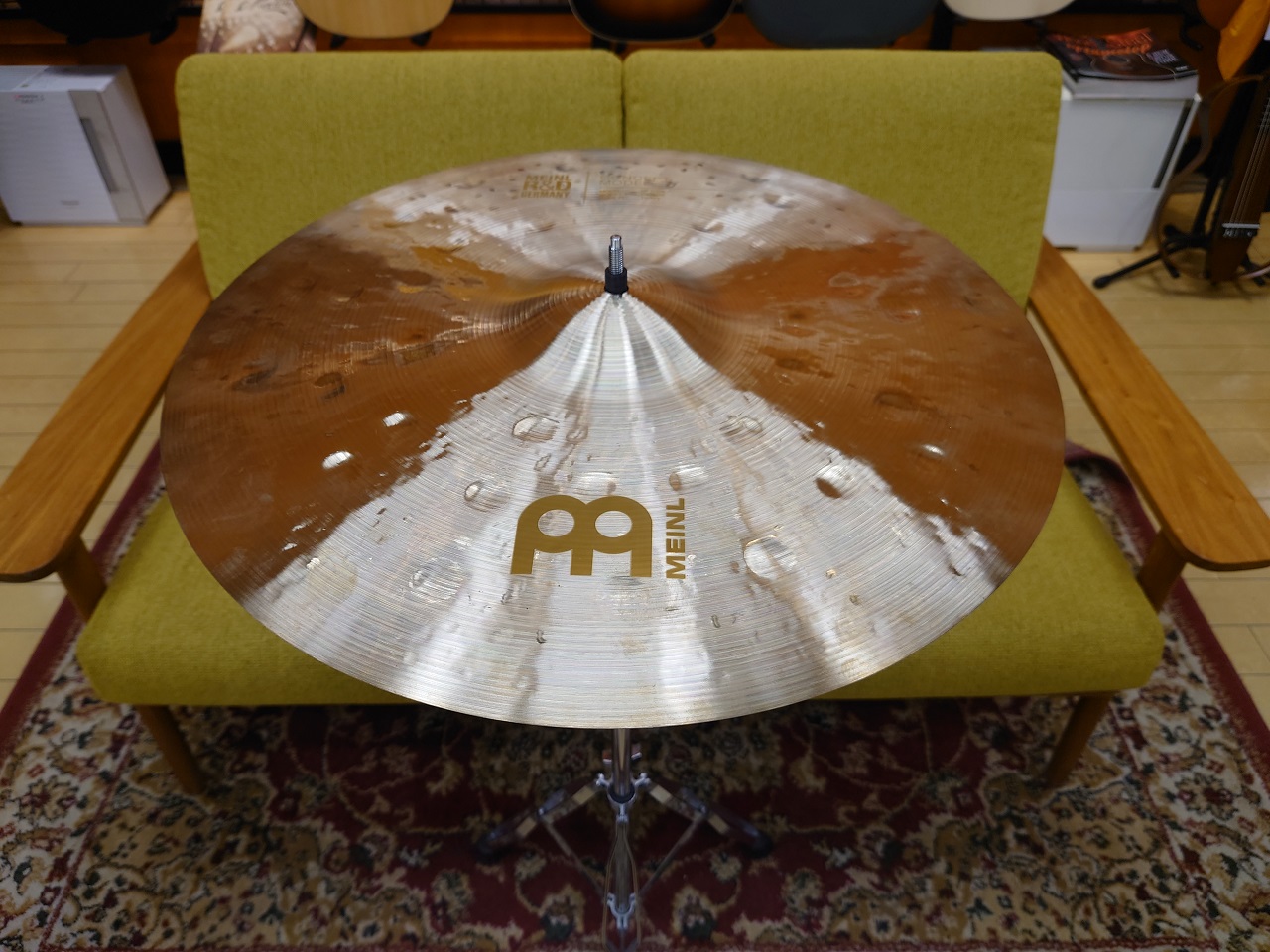クラッシュシンバル Byzance Traditional シリーズExtra Thin Hammered Crash 19”(プロトタイプ)