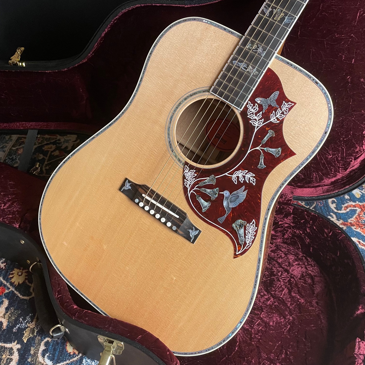 GibsonHummingbird Custom Koa