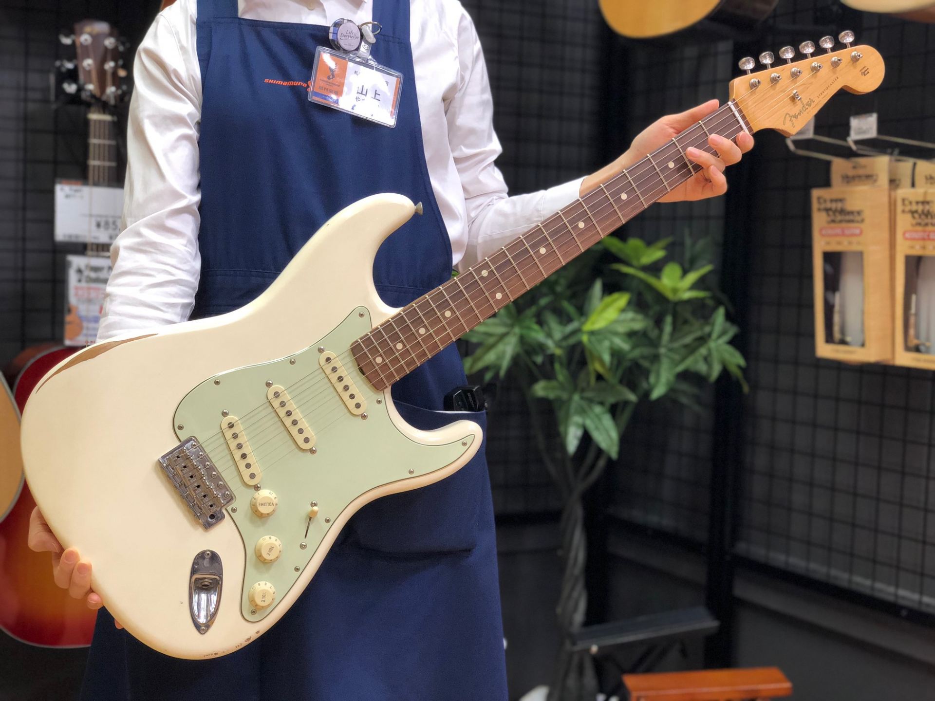 *Fender ROAD WORN 60s STRAT]] 入荷しました！ **担当者より レリック仕様のフェンダー60s ストラトキャスターが入荷しました！]]長年使い込まれたような塗装やパーツのくすみまで再現されています。また、角がなく弾き込まれたかのようなサウンドも魅力です。 |*ブランド|* […]