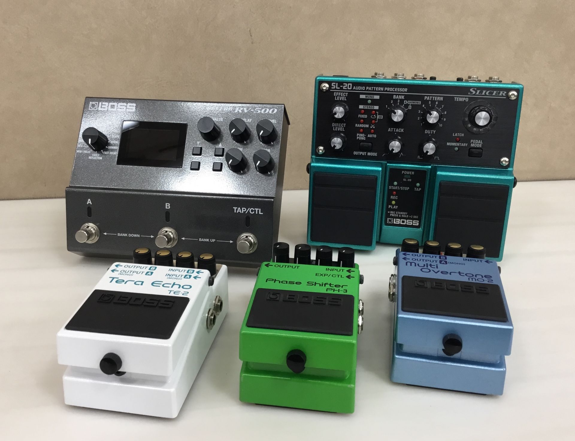 【エフェクター特価品情報】BOSS RV6 SL20  TE2 MO2 PH3 展示品10%OFF