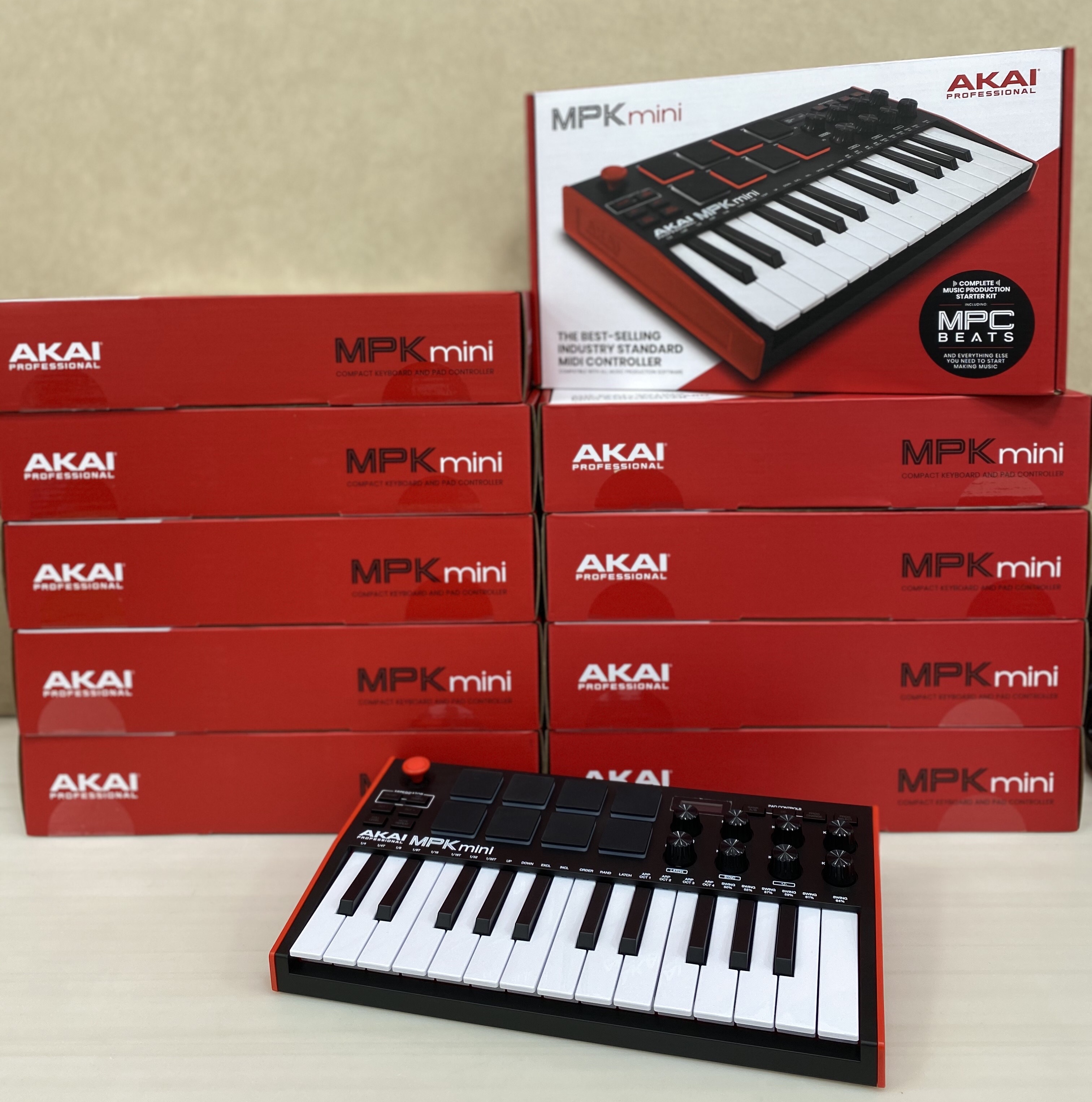 【待望の入荷】AKAI MPK mini MK3