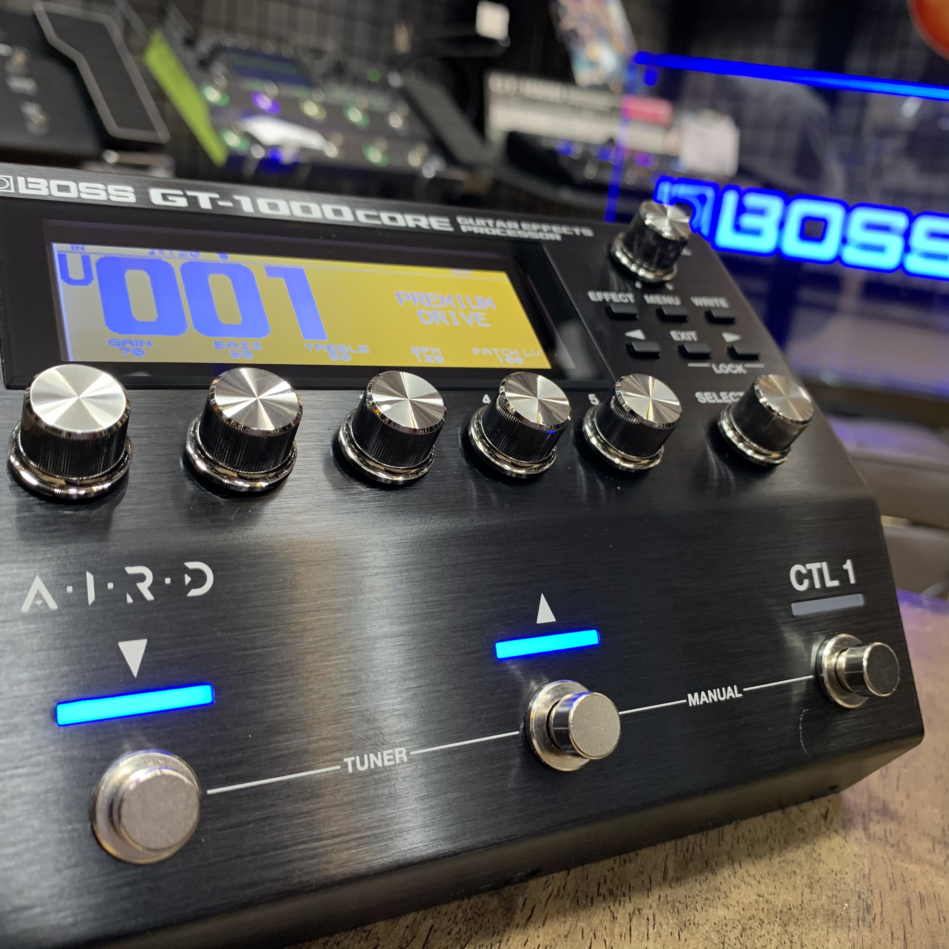 BOSS GT-1000COREが入荷しました！