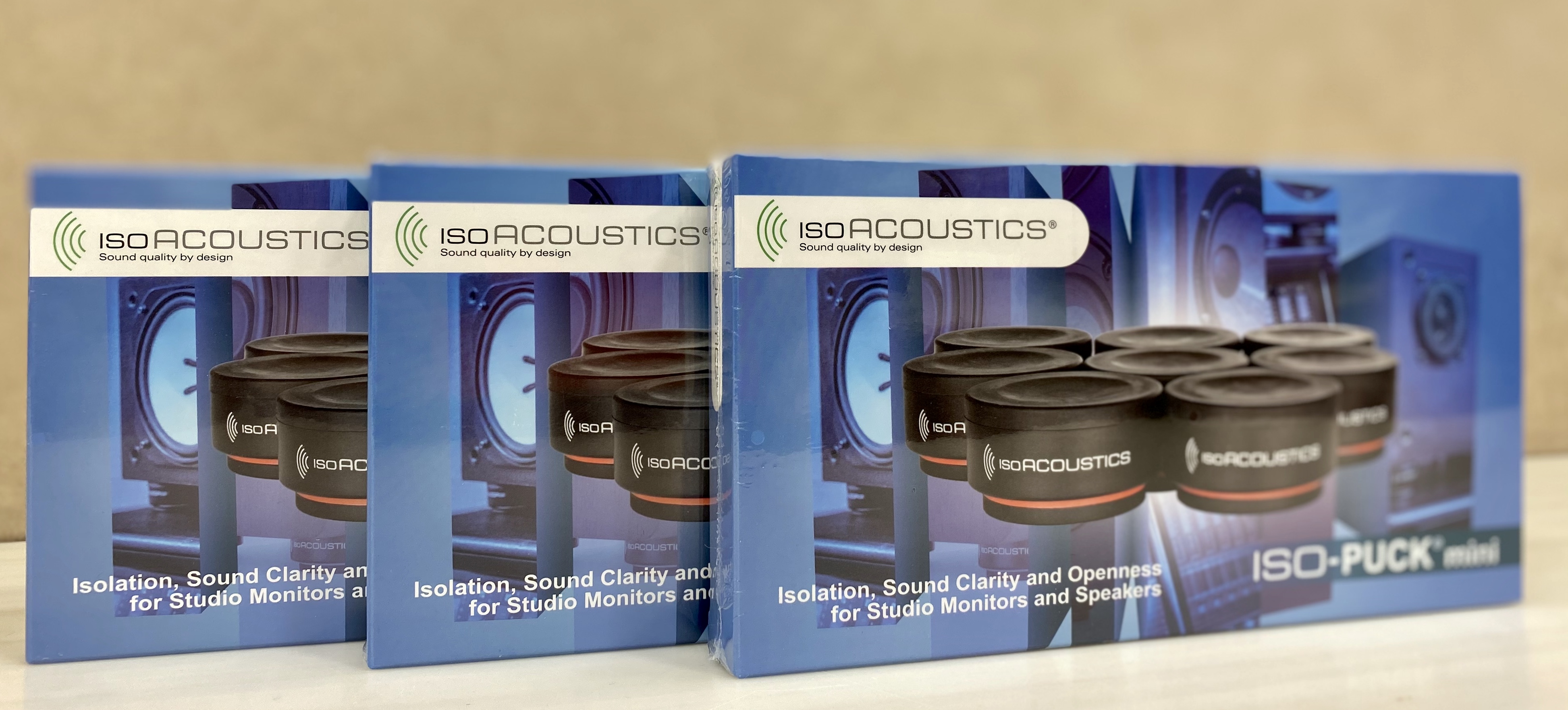 Amazon.com: IsoAcoustics Iso-Puck Series Acoustic Isolators