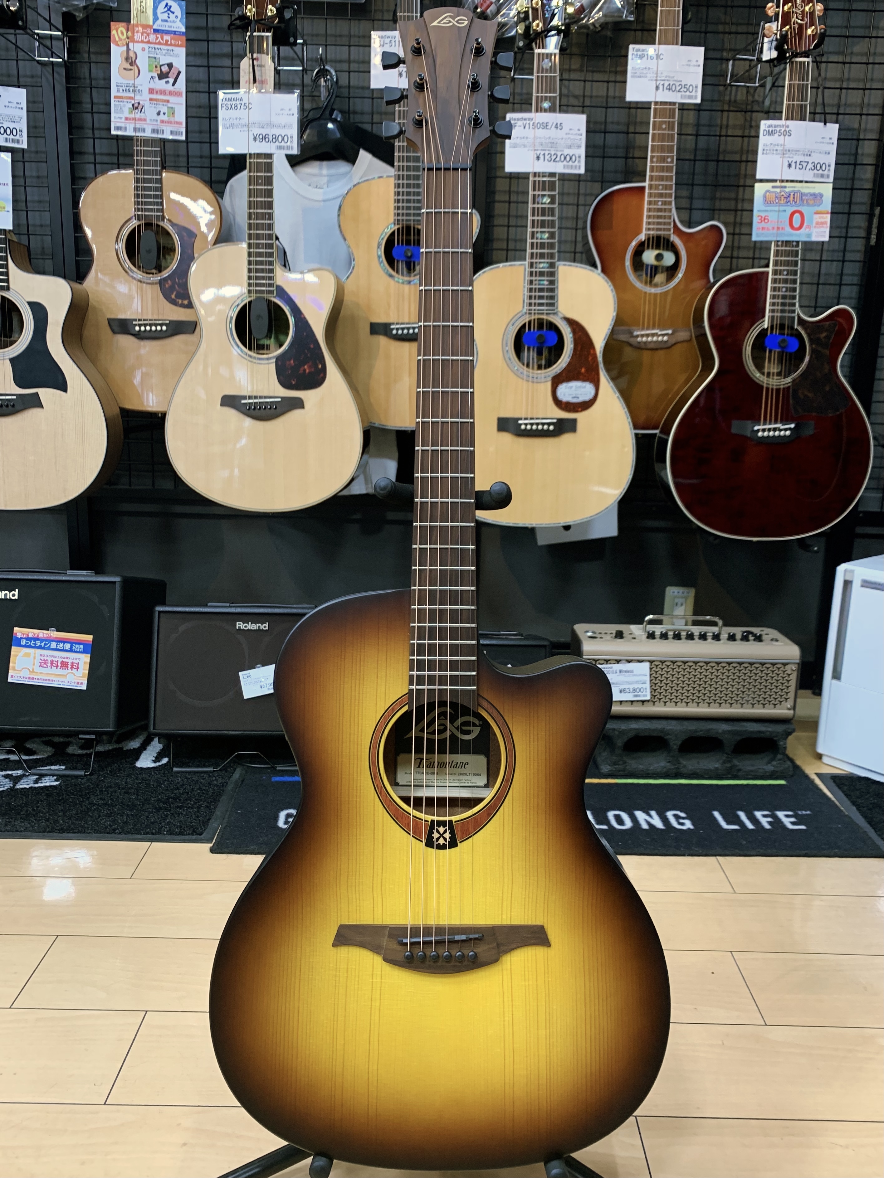 フランスのお洒落なアコースティックギターブランド Lag Guitars 札幌ステラプレイス店 店舗情報 島村楽器