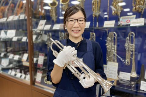 スタッフ写真 管楽器・ピアノアドバイザー バイオリン・教室担当 平舘