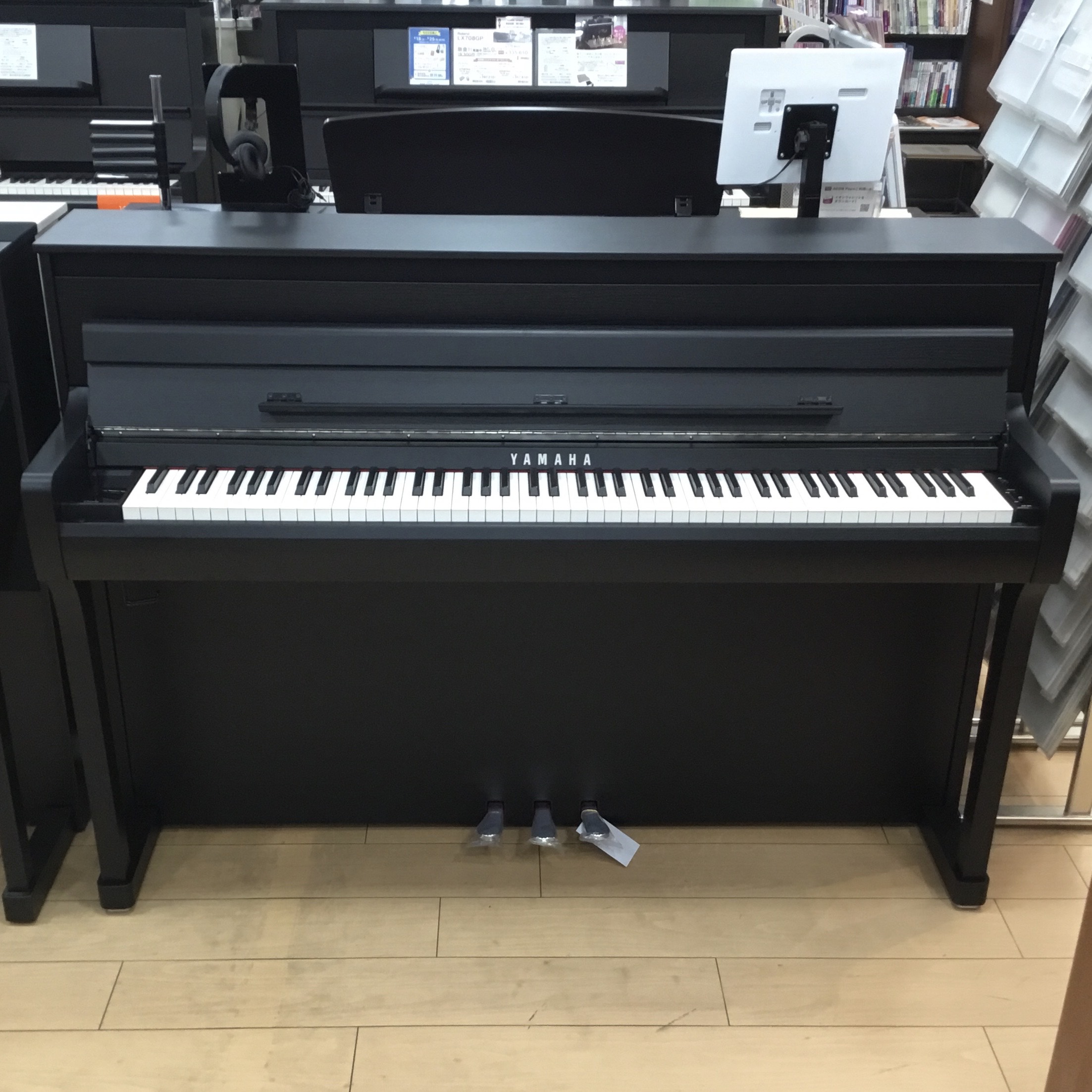 電子ピアノCLP-885