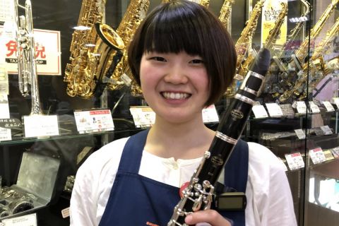 スタッフ写真 管楽器・弦楽器・ウクレレ・音楽教室 平川