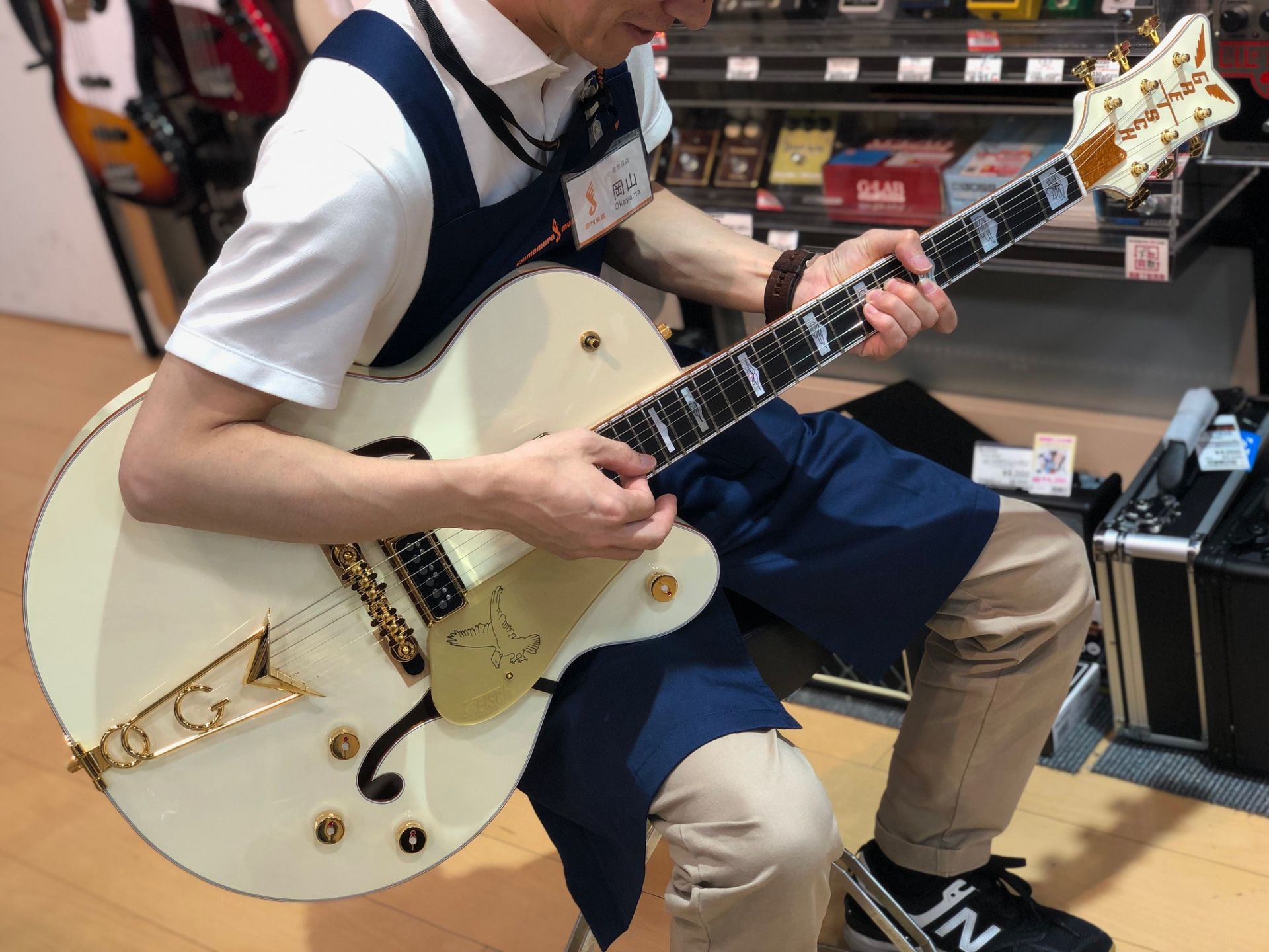 [tel2::0956-42-0220] *華やかな装飾を施した非常にエレガントなデザイン 【GRETSCH】の【G6136-55VS】が当店に入荷しました！]]ぜひお気軽にご来店ください！ |*ブランド|*型名|*定価（税込）|*販売価格（税込）| |GRETSCH|G6136-55VS|￥626 […]