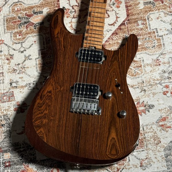 Trad ST Lami/S Bocote Top　¥442,000(税込)