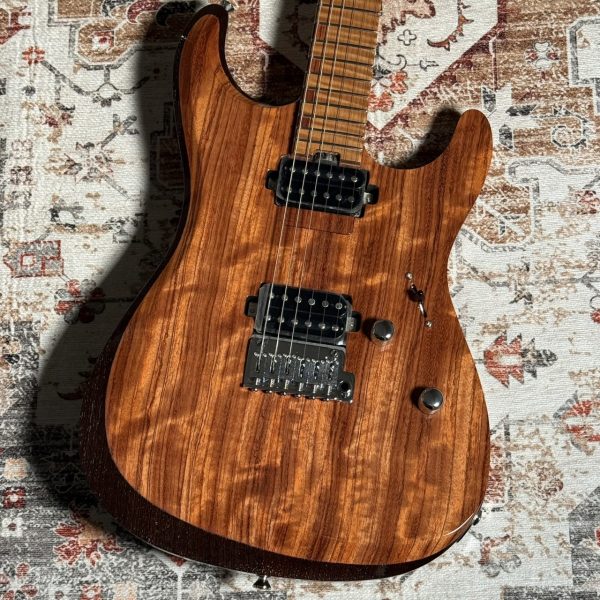 Trad ST Lami Granadillo 5AFlame Maple Neck　￥489,300(税込)