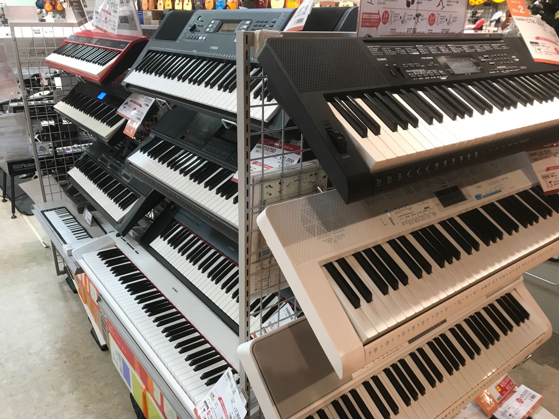 【電子キーボード】2019年は音楽の年に！当店展示キーボードのご案内