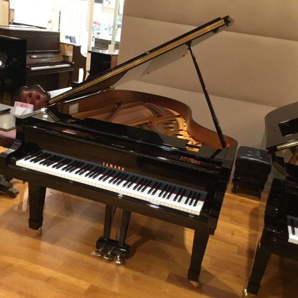 YAMAHA C5<br />
製造年：1996年<br />
￥2,035,000(税込)