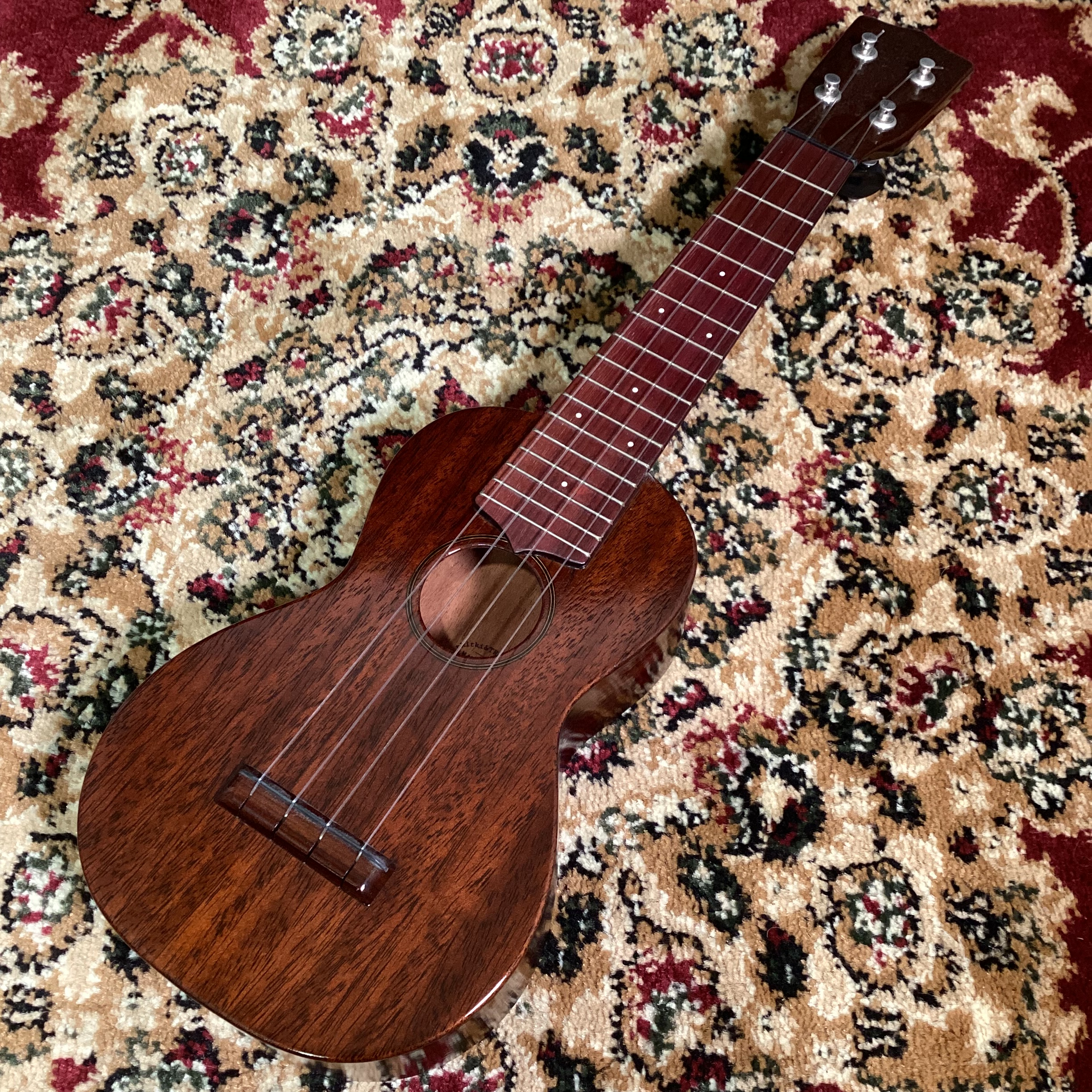 tkitki ukuleleStyle-0S17