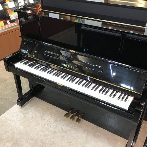 YAMAHA UX1