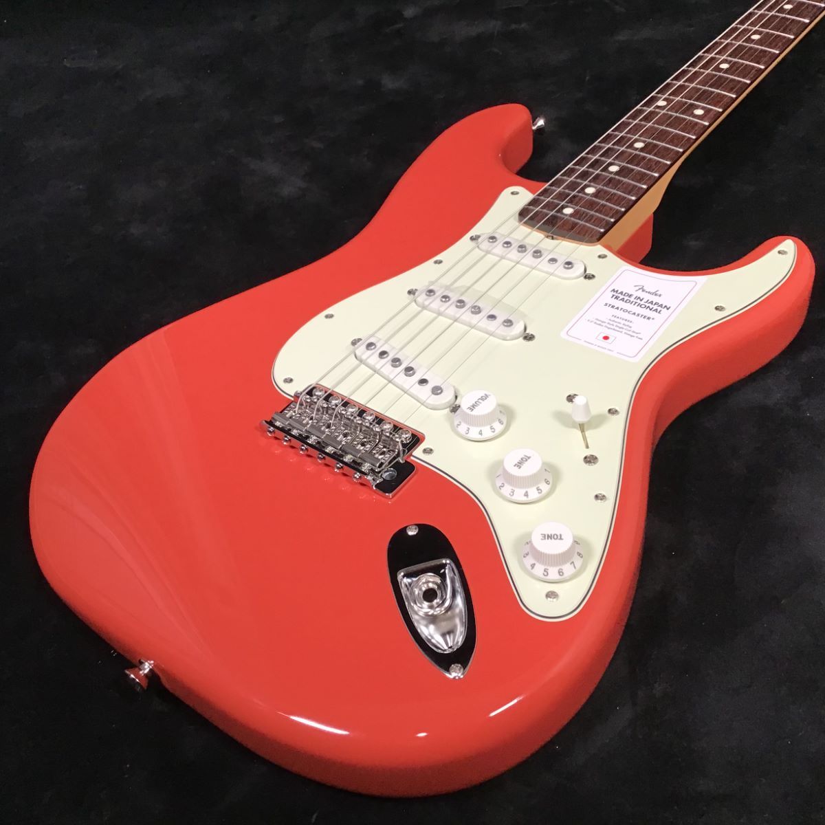 FenderMade in Japan Traditional 60s Stratocaster Rosewood Fingerboard Fiesta Red